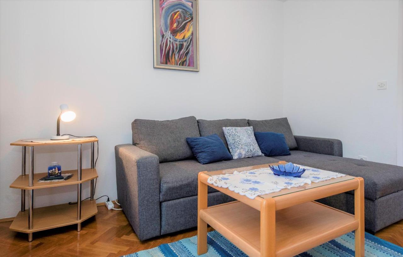 Apartments Anica Kampor Extérieur photo
