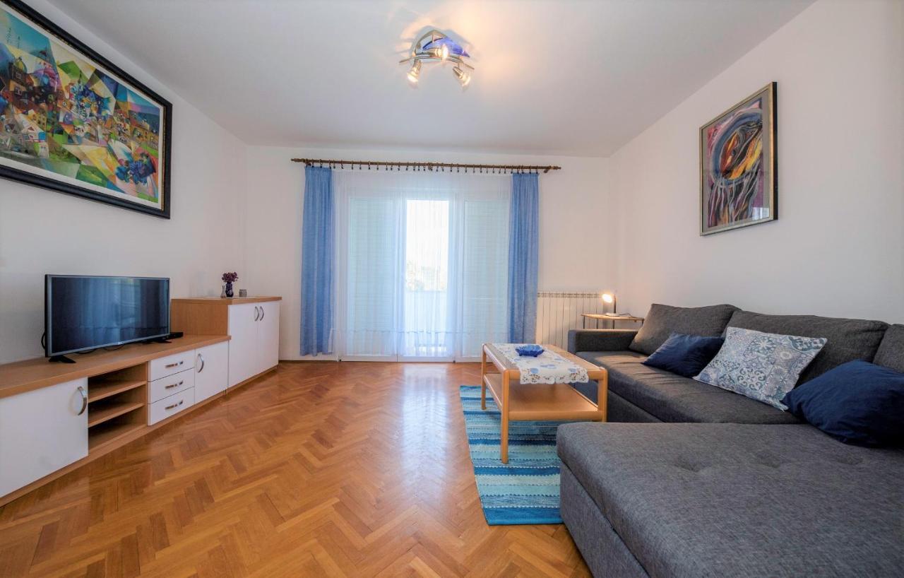 Apartments Anica Kampor Extérieur photo