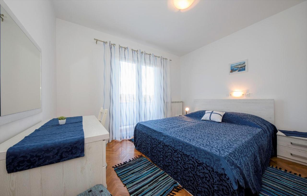 Apartments Anica Kampor Extérieur photo